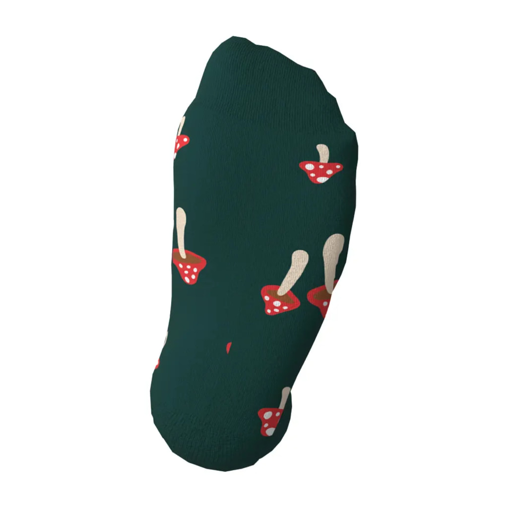 Adults’ Socks With Fox and Mushroom Pattern - 2 Pairs