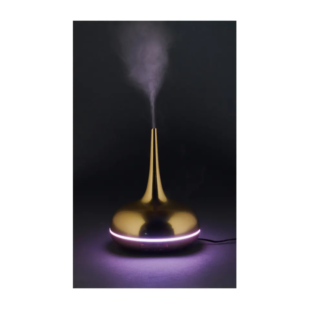 Gold-Coloured Ultrasonic Aroma Diffuser