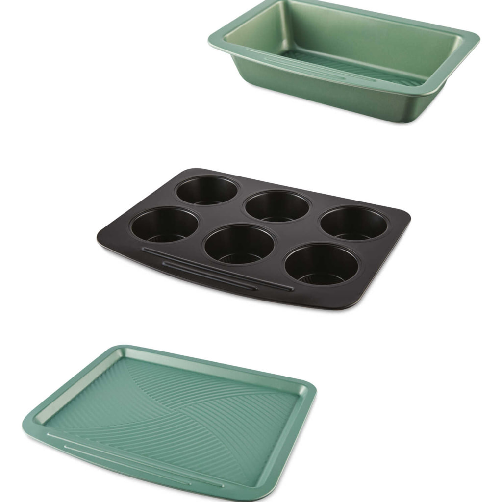 Crofton Textured Bakeware