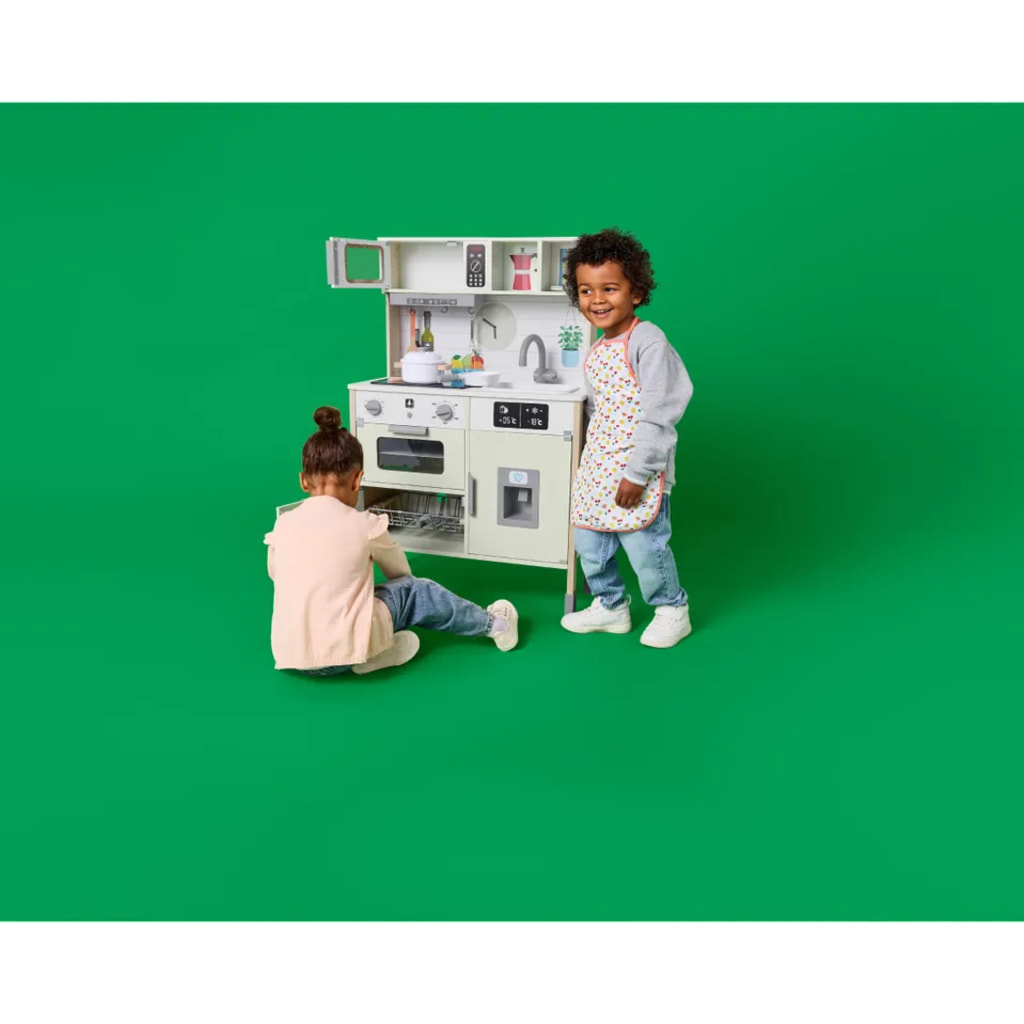 Play Kitchen