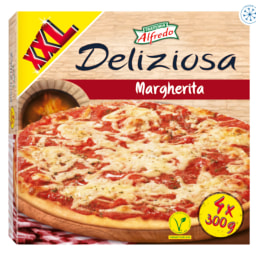Trattoria Alfredo Margerita Pizza