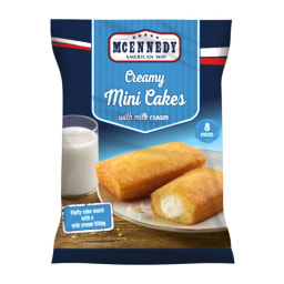 Mini Cakes with Milk Cream