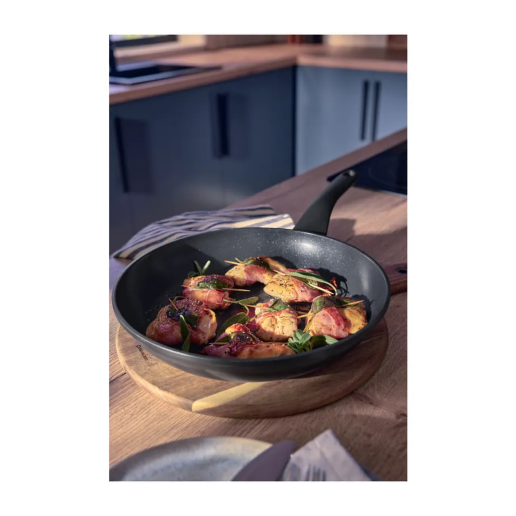 28cm Cast Aluminium Frying Pan
