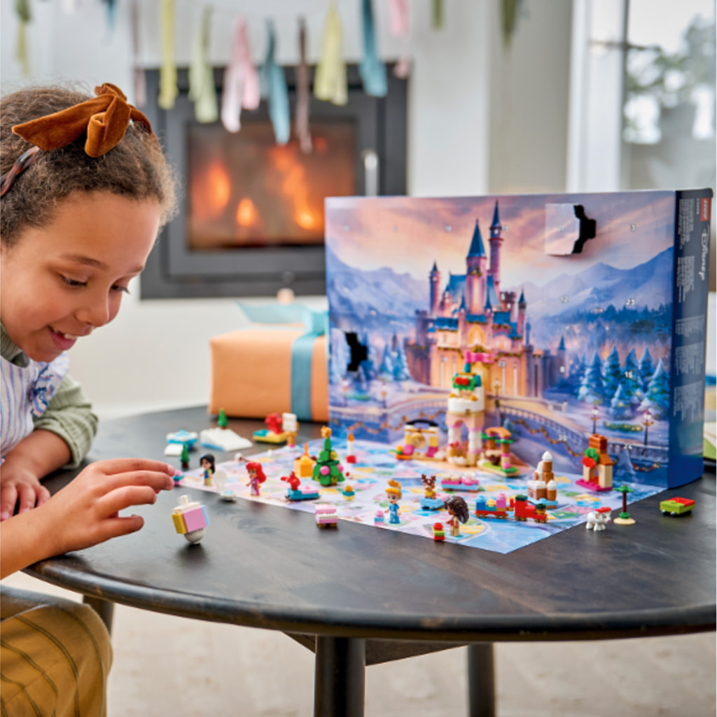 LEGO Disney / Star Wars Advent Calendar