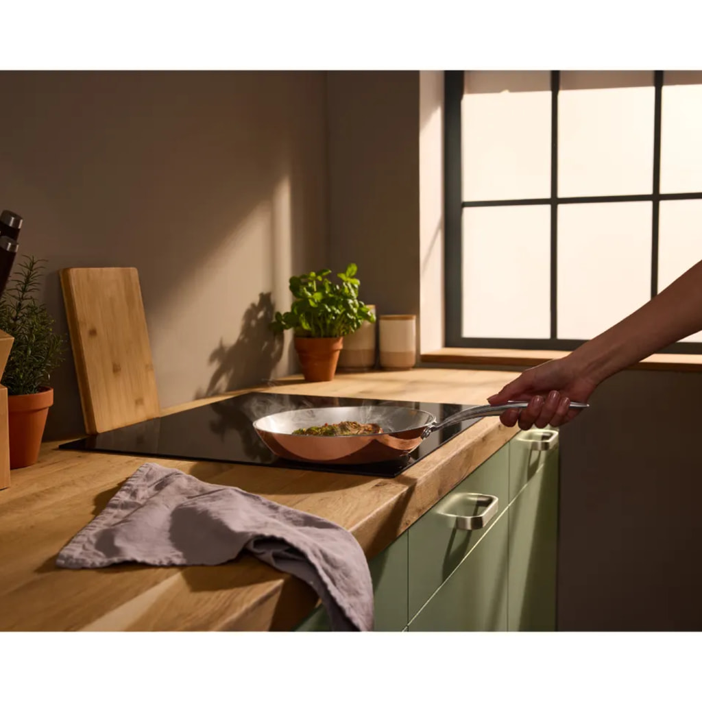 Premium 24cm Copper Coated Frying Pan