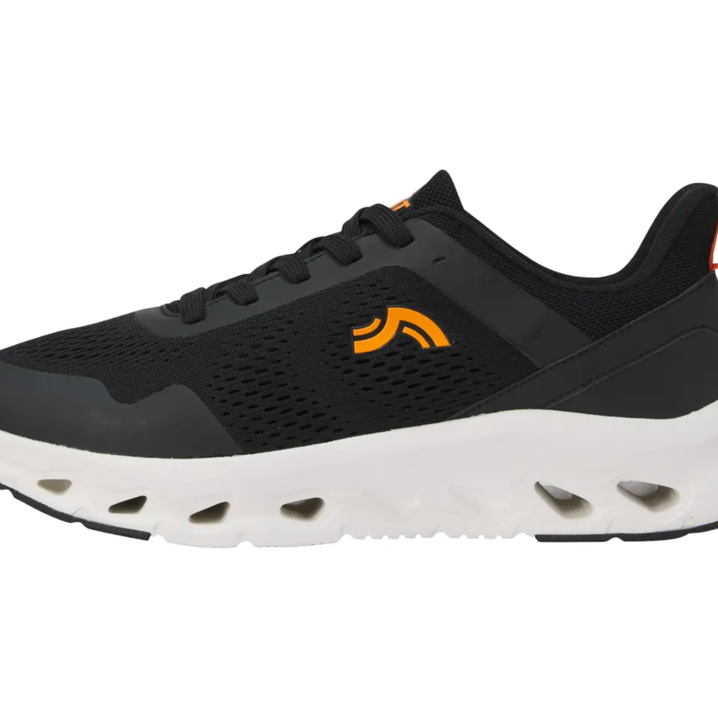 Men’s Black Trainers