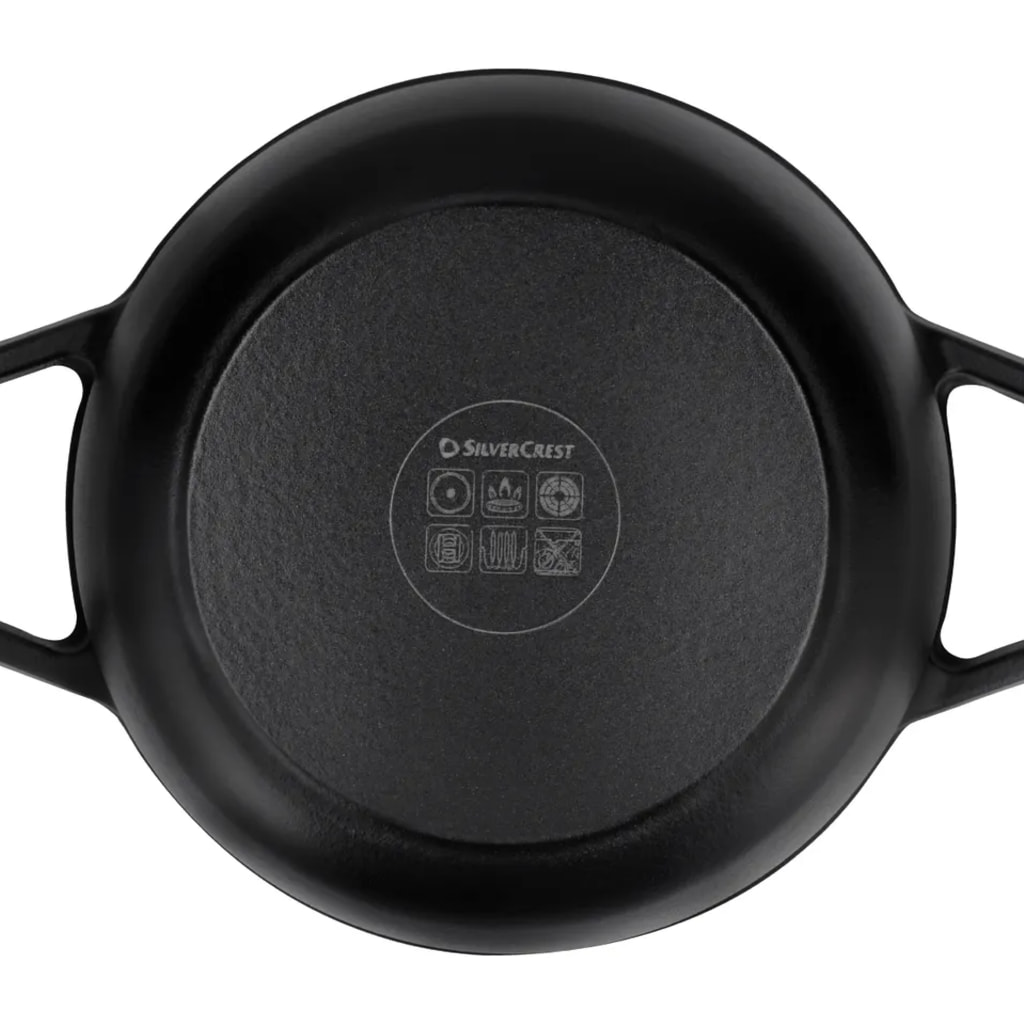 2.8L Cast Iron Casserole Dish - Black